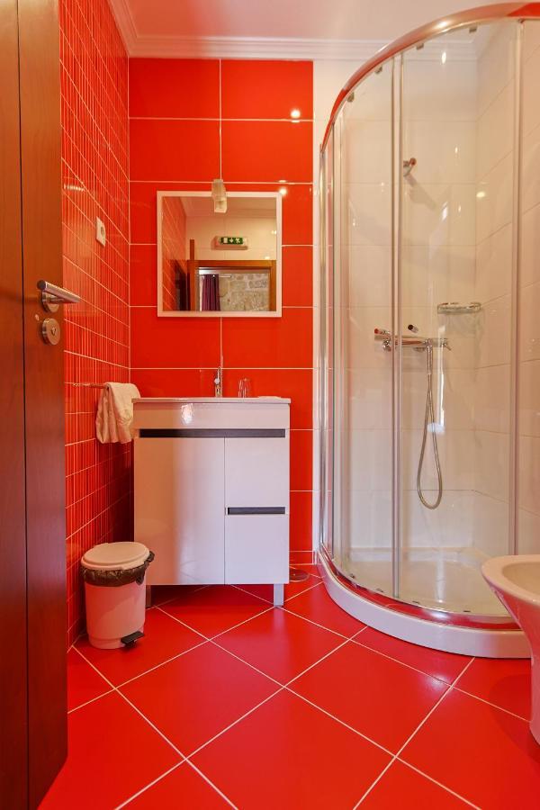 Alojamento Central Chaves Bagian luar foto