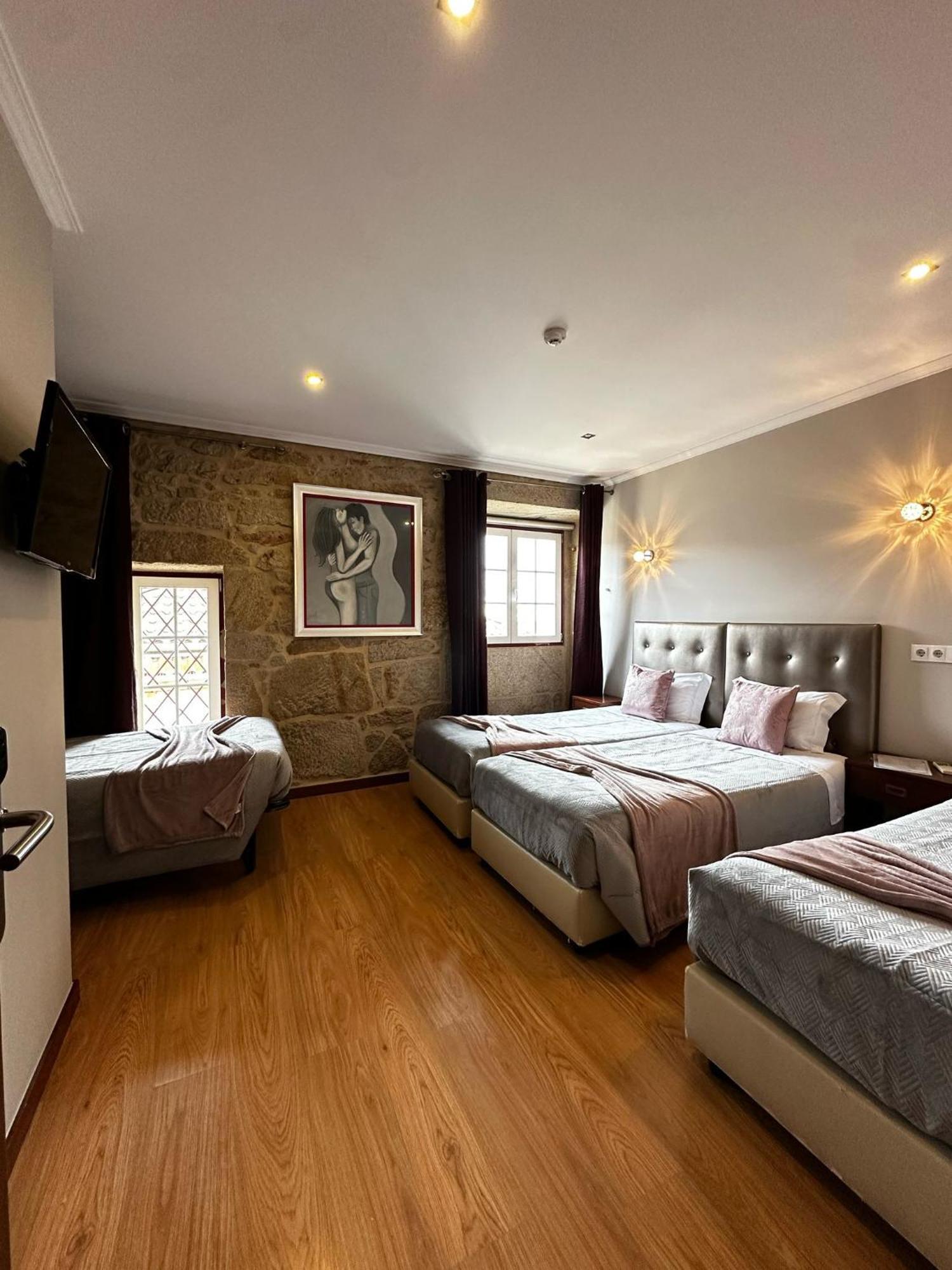 Alojamento Central Chaves Bagian luar foto