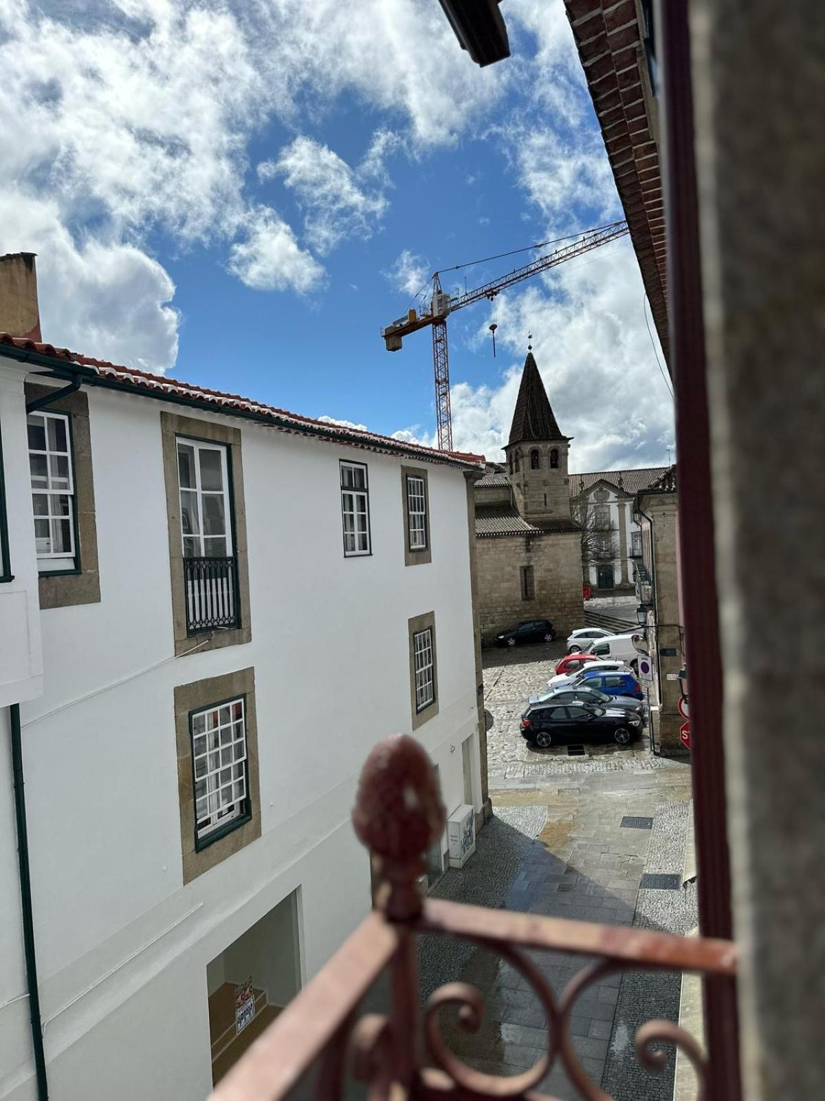 Alojamento Central Chaves Bagian luar foto